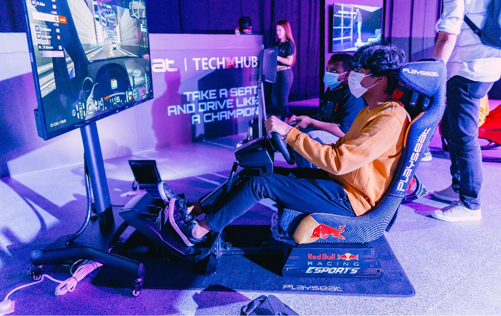 EMG 2022 sim racing